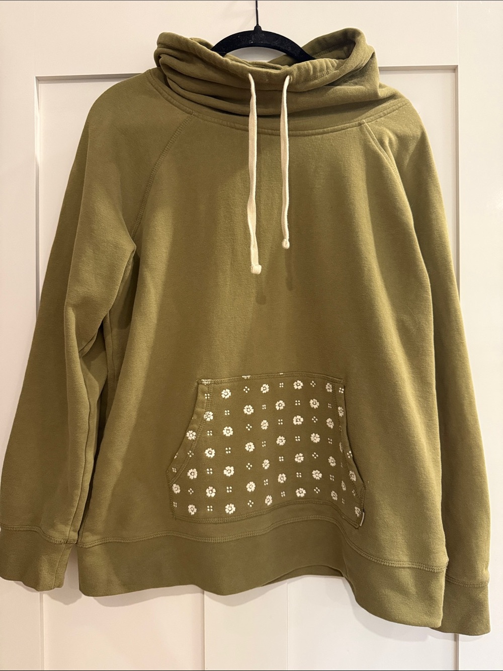 Burton Olive Drawstring Funnel Neck Pullover Sweatshirt with embroidered flowers